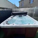 L'hostellerie De Sevremont 2*