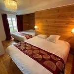 L'hostellerie De Sevremont 2*