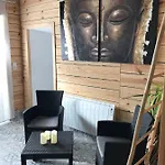 Отель L'hostellerie De Sevremont 2*