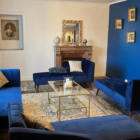 L'hostellerie De Sèvremont 2* Saint-Michel-Mont-Mercure