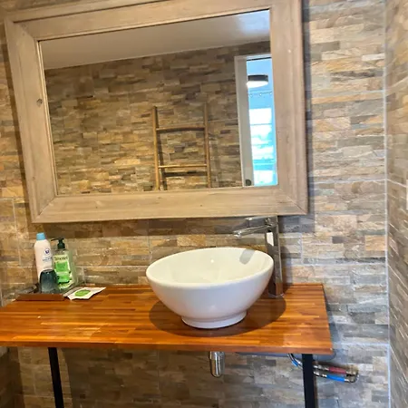 Отель L'hostellerie De Sevremont Saint-Michel-Mont-Mercure