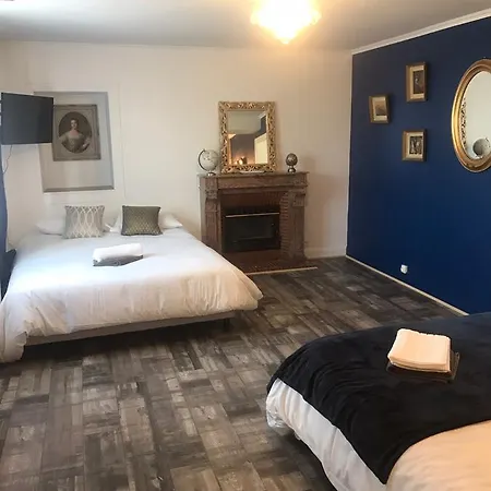 L'hostellerie De Sevremont 호텔 Saint-Michel-Mont-Mercure