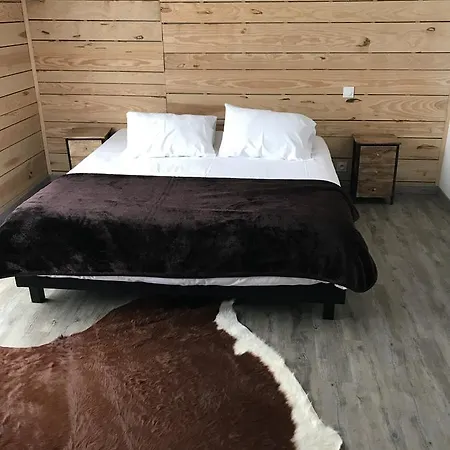 L'hostellerie De Sèvremont 2* Saint-Michel-Mont-Mercure