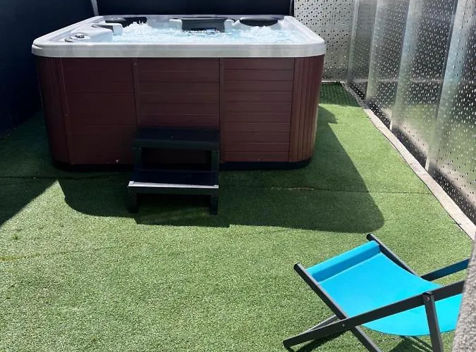 L'hostellerie De Sevremont Hotel 2*