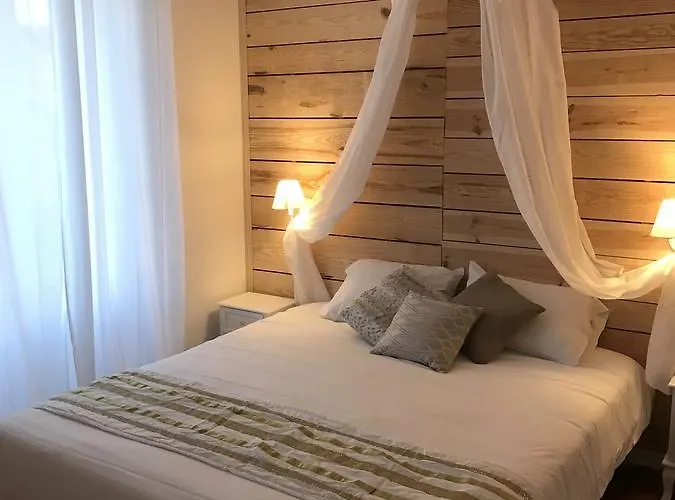 L'hostellerie De Sevremont Hotel 2*