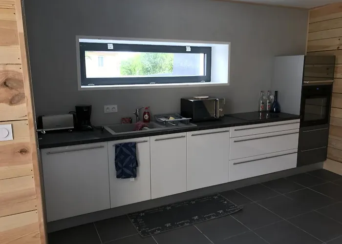 L'hostellerie De Sevremont 2* Saint-Michel-Mont-Mercure