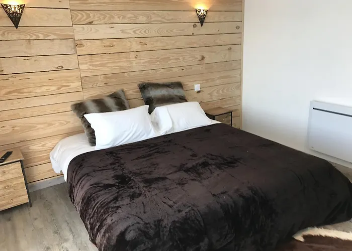 L'hostellerie De Sevremont 호텔 2*